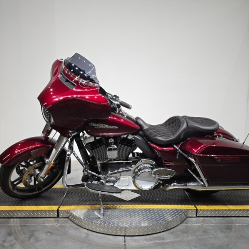 FLHXS 2014 Street Glide® Special thumb 1