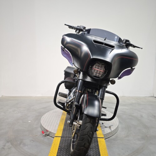 FLHXS 2016 Street Glide® Special thumb 3