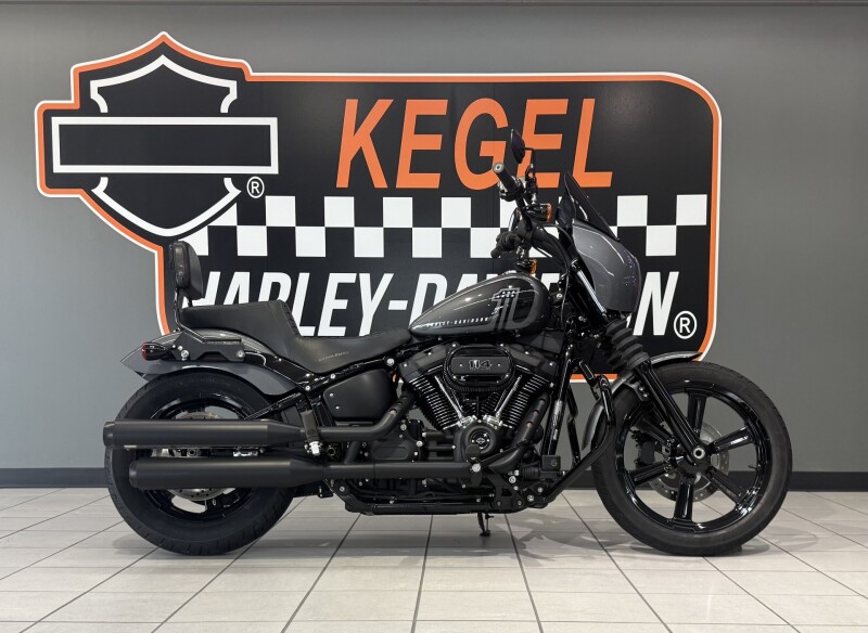 2022 Harley-Davidson® Street Bob® 114 Gauntlet Gray Metallic