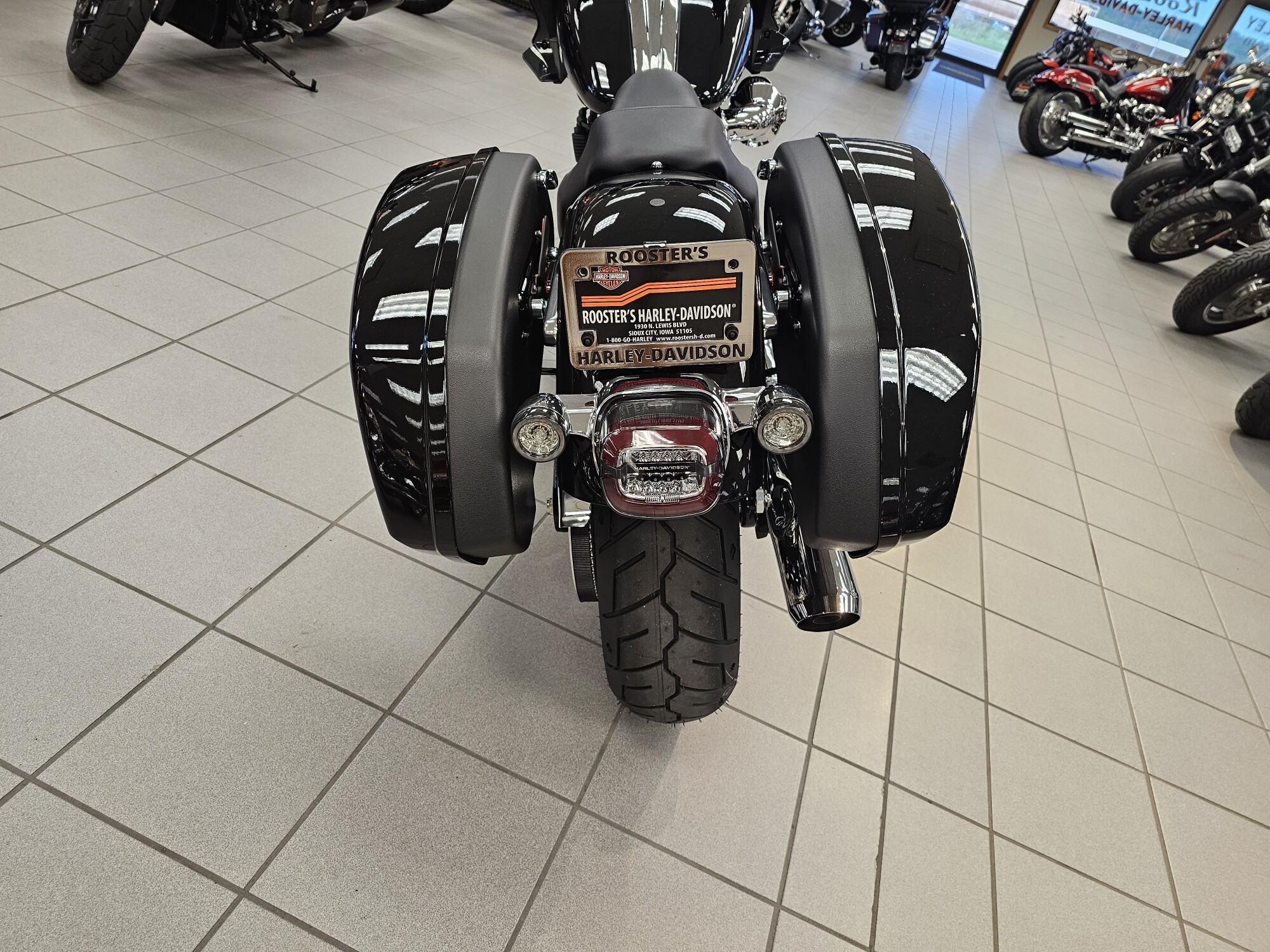 FXLRST 2026 Low Rider® ST, photo 17
