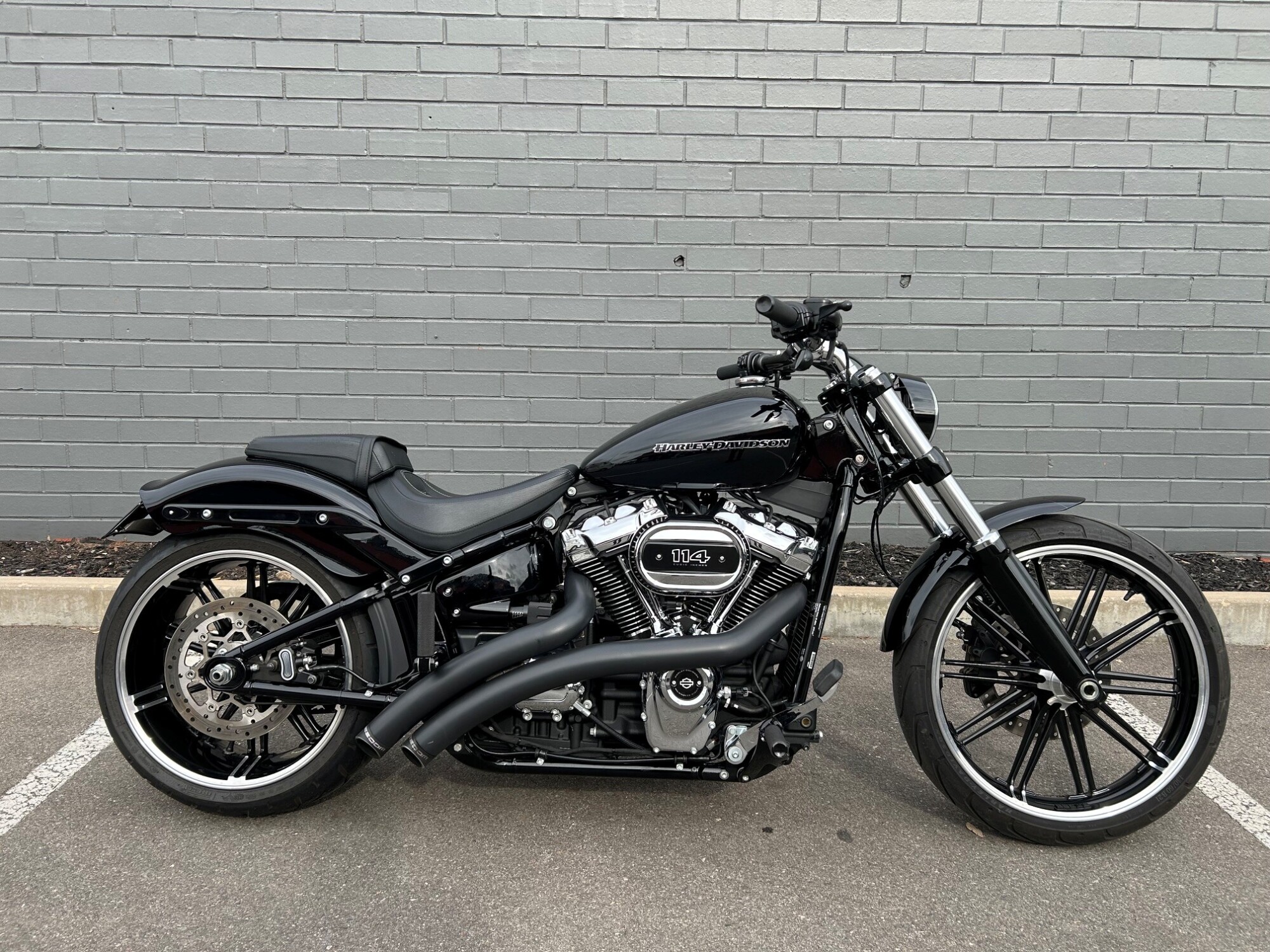 2022 FXBRS Breakout 114ci 
