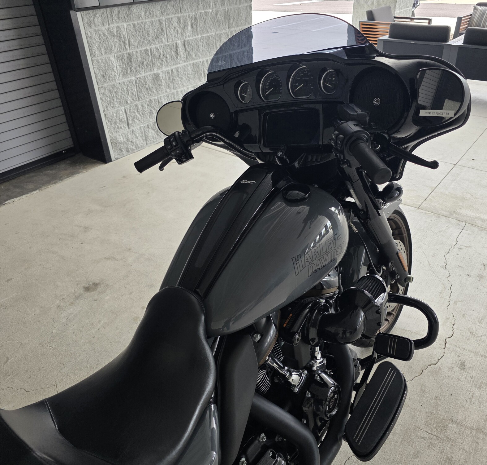 2022 Harley-Davidson® Street Glide® ST Gunship Gray, photo 7
