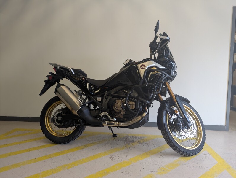 2021 Honda CRF1100 Africa Twin - Matte Ballistic Black 