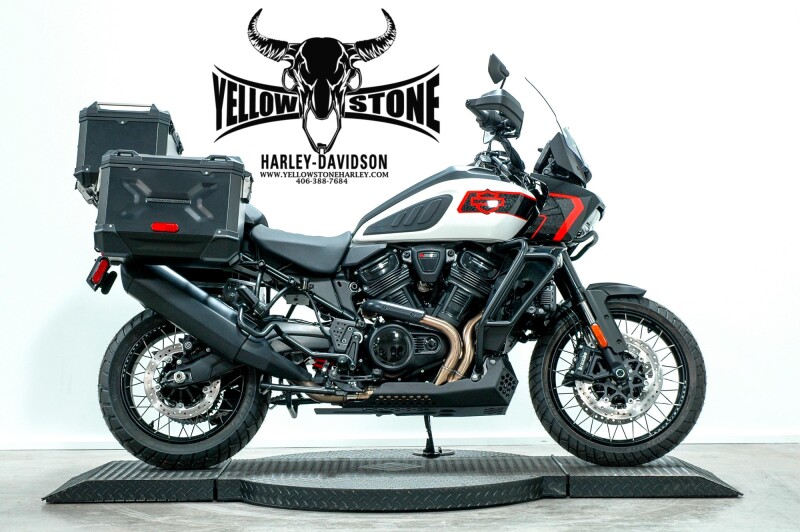 2026 Harley-Davidson® Pan America 1250 Limited White Onyx Pearl