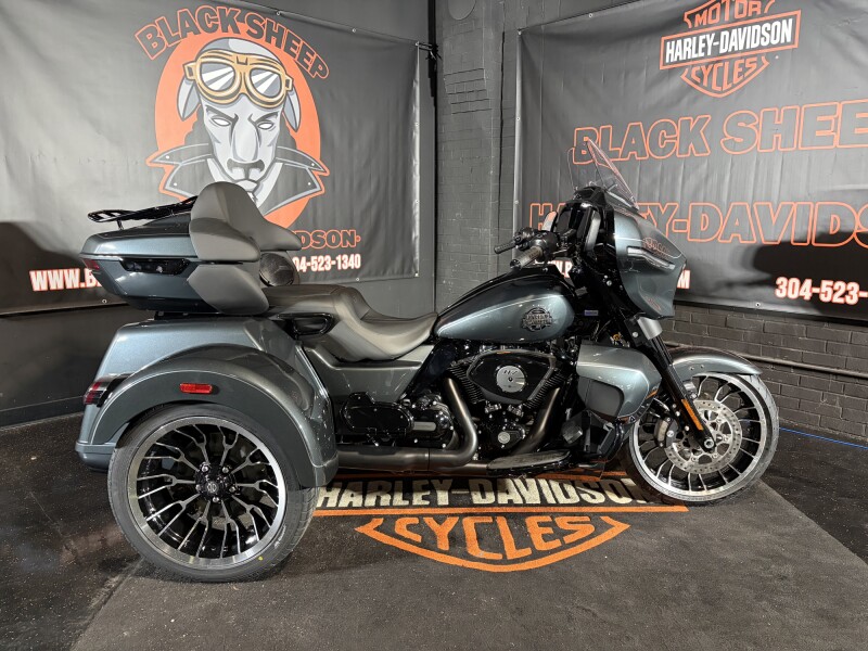 2026 Harley-Davidson® Street Glide 3 Limited FLHLT 