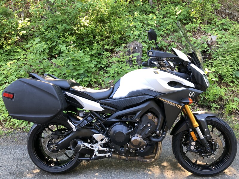 2017 Yamaha FJ-09 Electric White