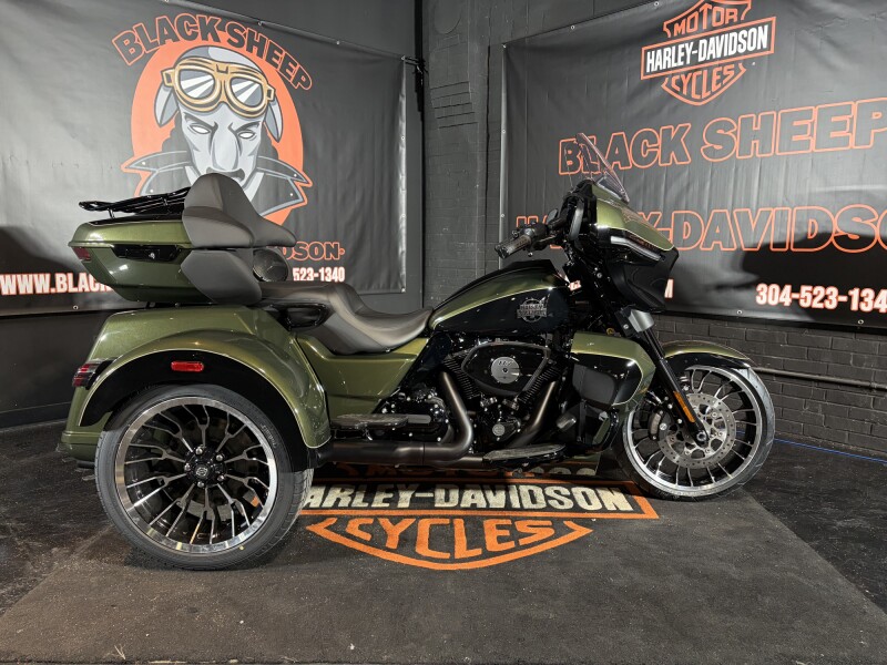 2026 Harley-Davidson® Street Glide 3 Limited FLHLT 