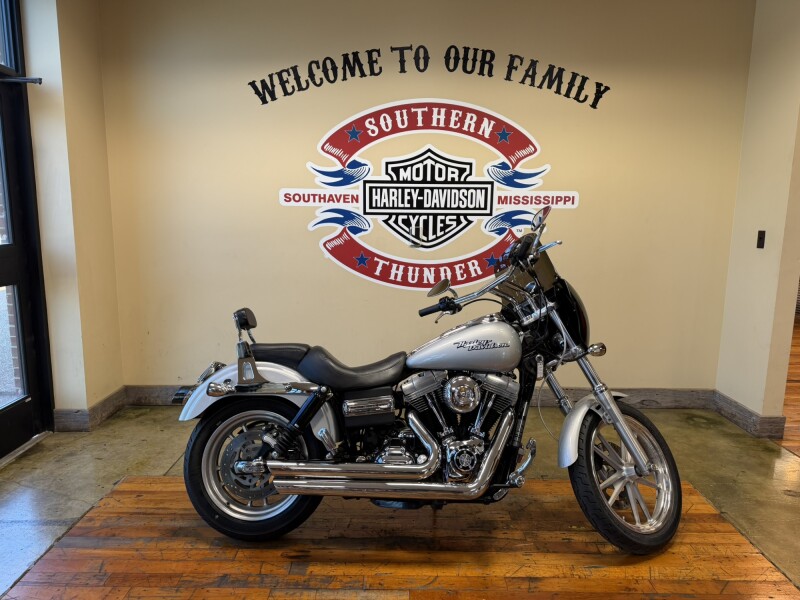 2006 Harley-Davidson® Super Glide® Silver