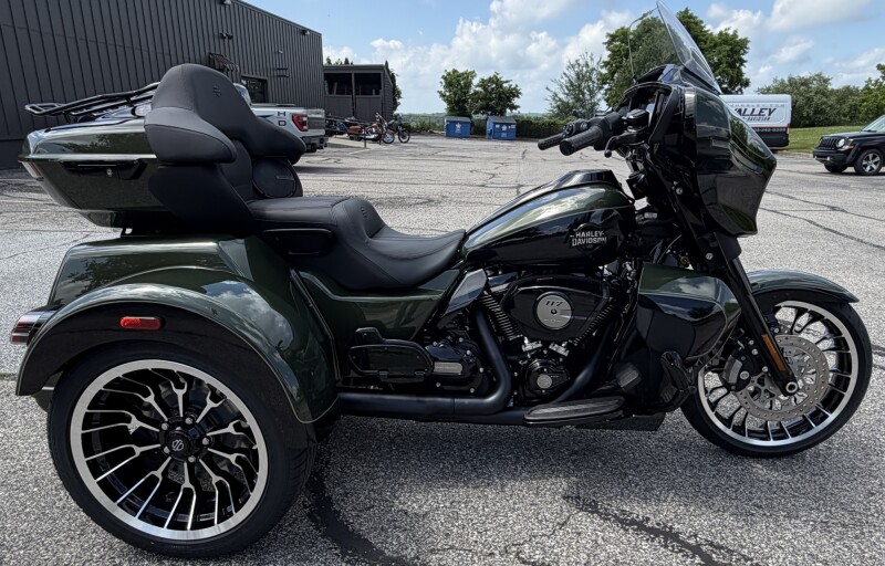 2026 FLHLT  Street Glide 3 Limited