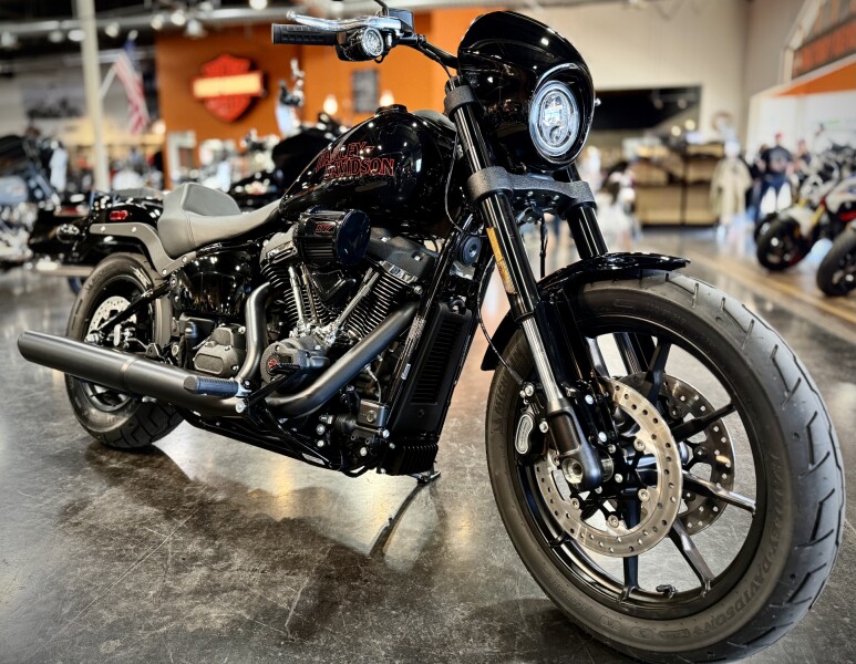2026 Harley-Davidson® Low Rider® S Vivid Black Black Trim
