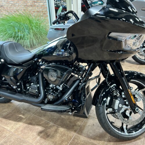  2026 Harley-Davidson® Road Glide® thumb 1