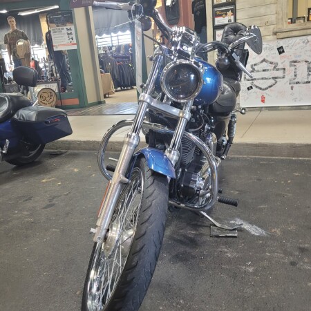 2005 Harley-Davidson® 1200 Custom Chopper Blue Pearl thumb 3