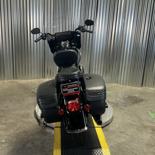 2024 Harley-Davidson® Heritage Classic Vivid Black - Black Finish thumb 1
