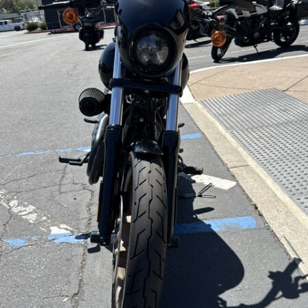 2017 Harley-Davidson® Low Rider® S thumb 2