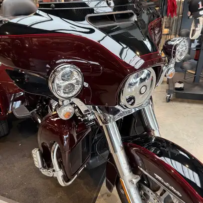Tri Glide 2023 thumb 1