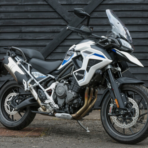 2026 Triumph Tiger 1200 Alpine Edition  thumb 2