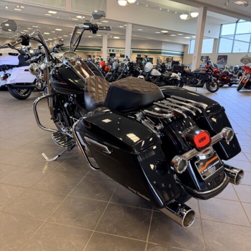 2013 Harley-Davidson Road King FLHR thumb 1