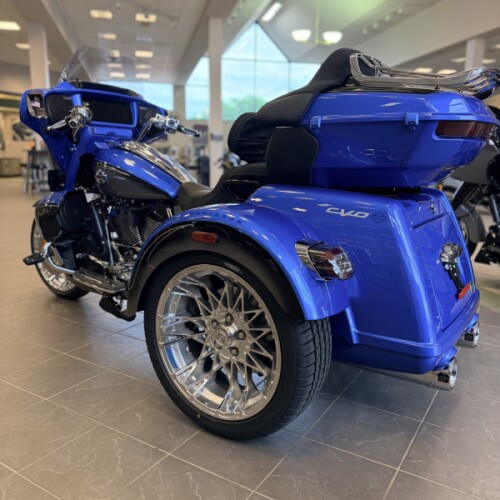 2026 Harley-Davidson CVO Street Glide 3 Limited FLHLTSE thumb 0