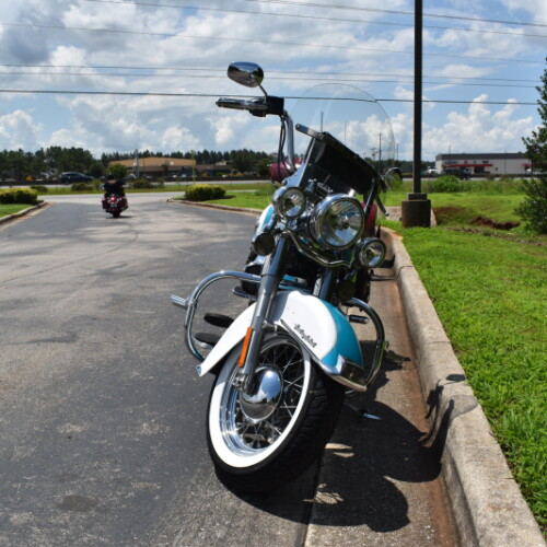 FLSTC 2017 Heritage Softail® Classic thumb 2