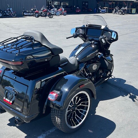 FLHLT 2026 Street Glide 3 Limited thumb 1
