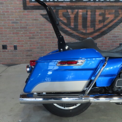 2018 Harley-Davidson® Road King® FLHR thumb 2