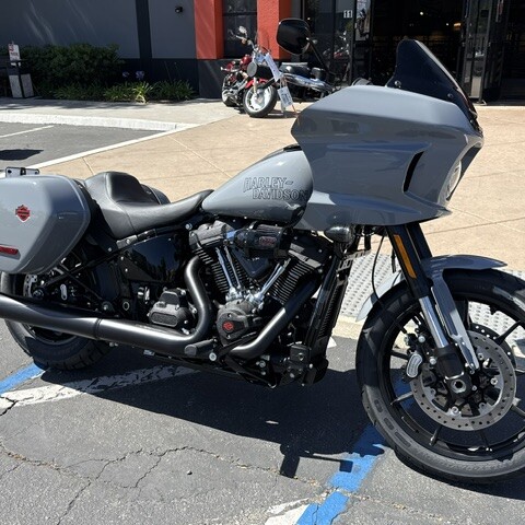 2026 Harley-Davidson® Low Rider® ST Dark Billiard Gray Black Trim thumb 3