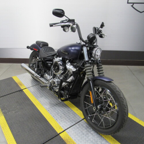 FXBB 2025 Street Bob™ thumb 3
