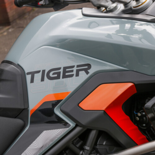 2026 Triumph Tiger 900 Desert Edition  thumb 0