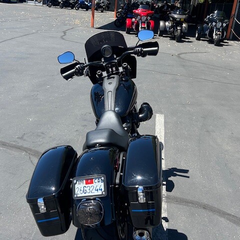 2023 Harley-Davidson® Low Rider® S thumb 2