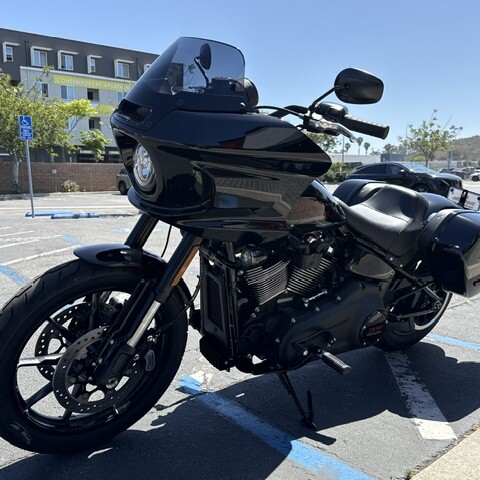 2026 Harley-Davidson® Low Rider® ST Vivid Black Black Trim thumb 1