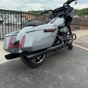 2026 Harley-Davidson® Road Glide™ FLTRX thumb 1