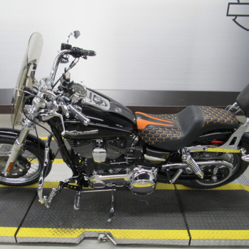 FXDC 2012 Super Glide® Custom thumb 0