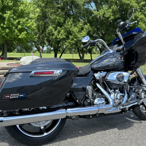 2026 Harley-Davidson® Road Glide® Midnight Ember thumb 1
