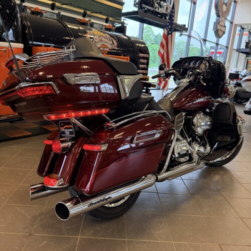 2016 Harley-Davidson Ultra Limited FLHTK thumb 3
