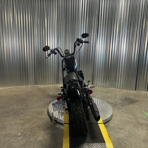 2019 Harley-Davidson® Iron 1200™ Vivid Black thumb 1