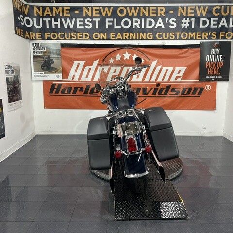 FLSTNSE 2014 CVO™ Softail Deluxe® thumb 1