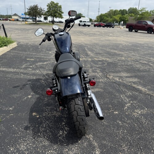 Harley-Davidson® Iron 883™ 2013 XL 883N BIG BLUE PEARL thumb 1