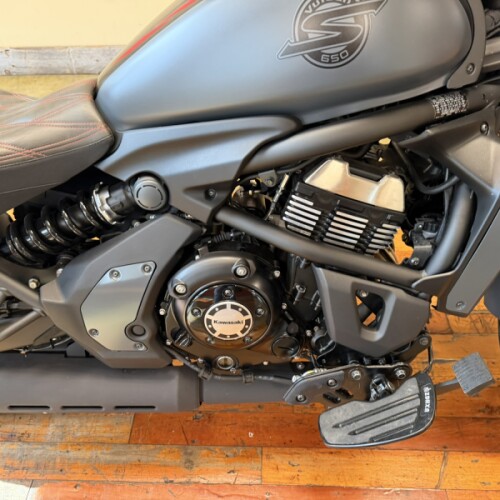2024 Kawasaki Vulcan® S Café Metallic Matte Dark Gray/Metallic Flat Spark Black thumb 2