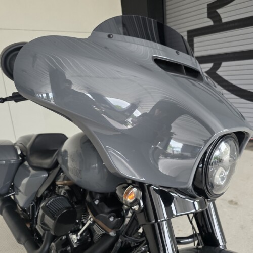 2022 Harley-Davidson® Street Glide® ST Gunship Gray thumb 2
