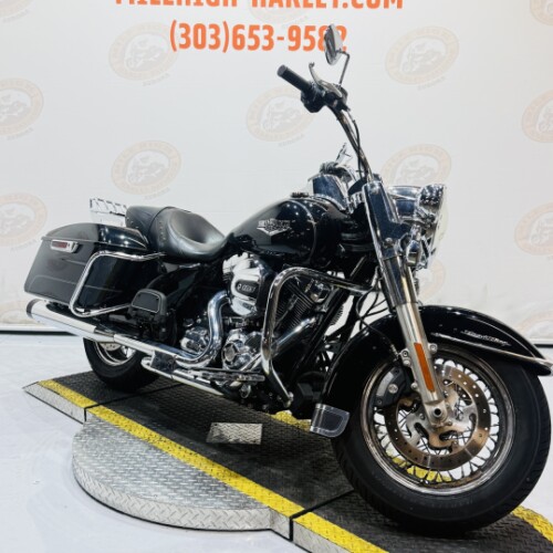 2015 Road King® Classic FLHR thumb 1