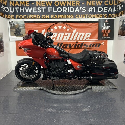 FLTRXSTSE 2026 CVO Road Glide ST thumb 3