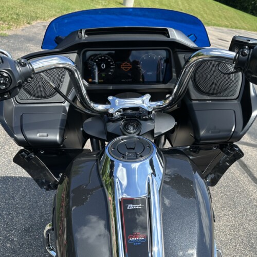 2026 Harley-Davidson® Road Glide® Midnight Ember thumb 0