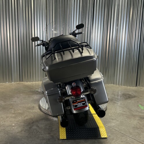 2016 Harley-Davidson® Road King® Billet Silver thumb 1