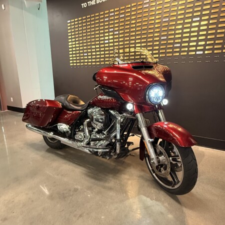2016 Harley-Davidson® Street Glide® Special Velocity Red Sunglo thumb 1