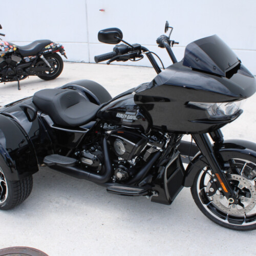 2026 Harley-Davidson Road Glide 3 FLTRT thumb 2
