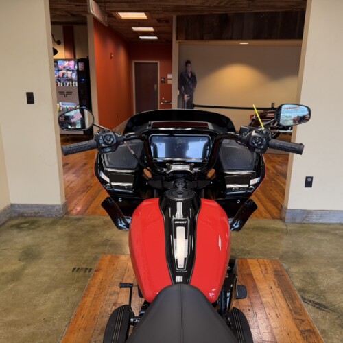 2026 Harley-Davidson® Road Glide 3 Blood Orange thumb 1