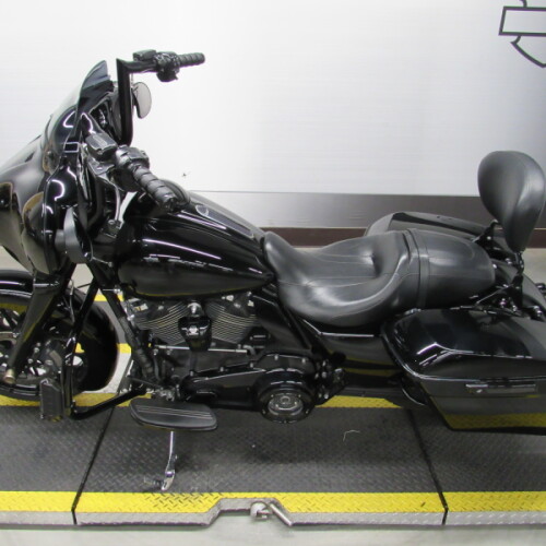 FLHXS 2018 Street Glide® Special thumb 0