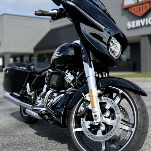 FLHX 2024 Street Glide® thumb 3