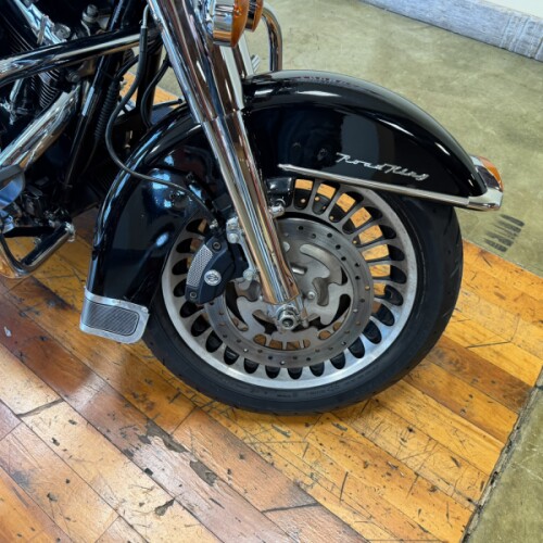 2009 Harley-Davidson® Road King® Vivid Black thumb 0