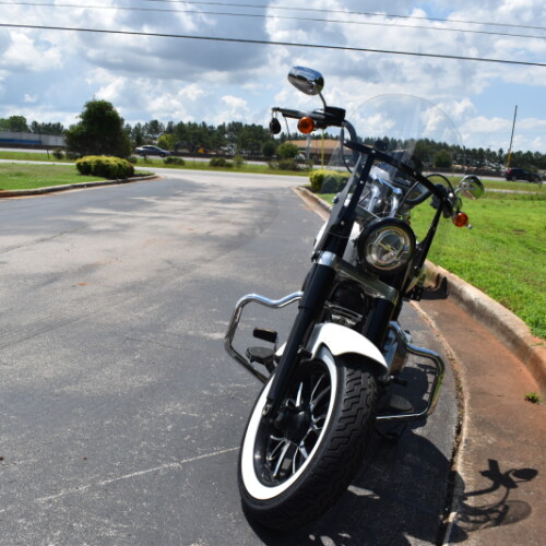 2018 Harley-Davidson® Softail Slim® thumb 2